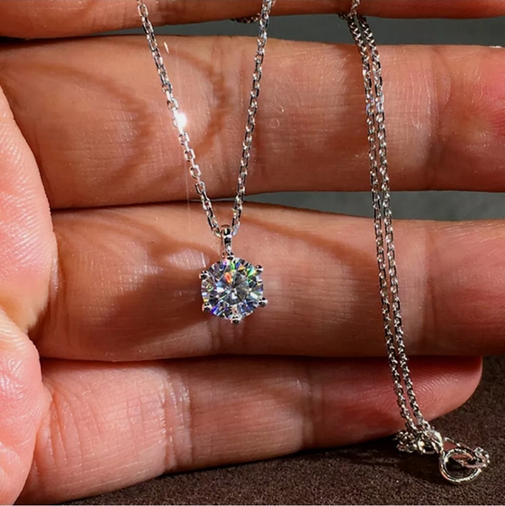 New Elegant Silver Necklace Pendant
